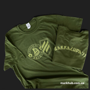 Футболки цвета хаки в патриотическом стиле для футбольного клуба Днепр / производство Львов