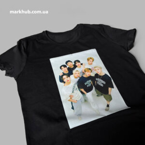 Футболки з улюбленим зображенням гурту BTS